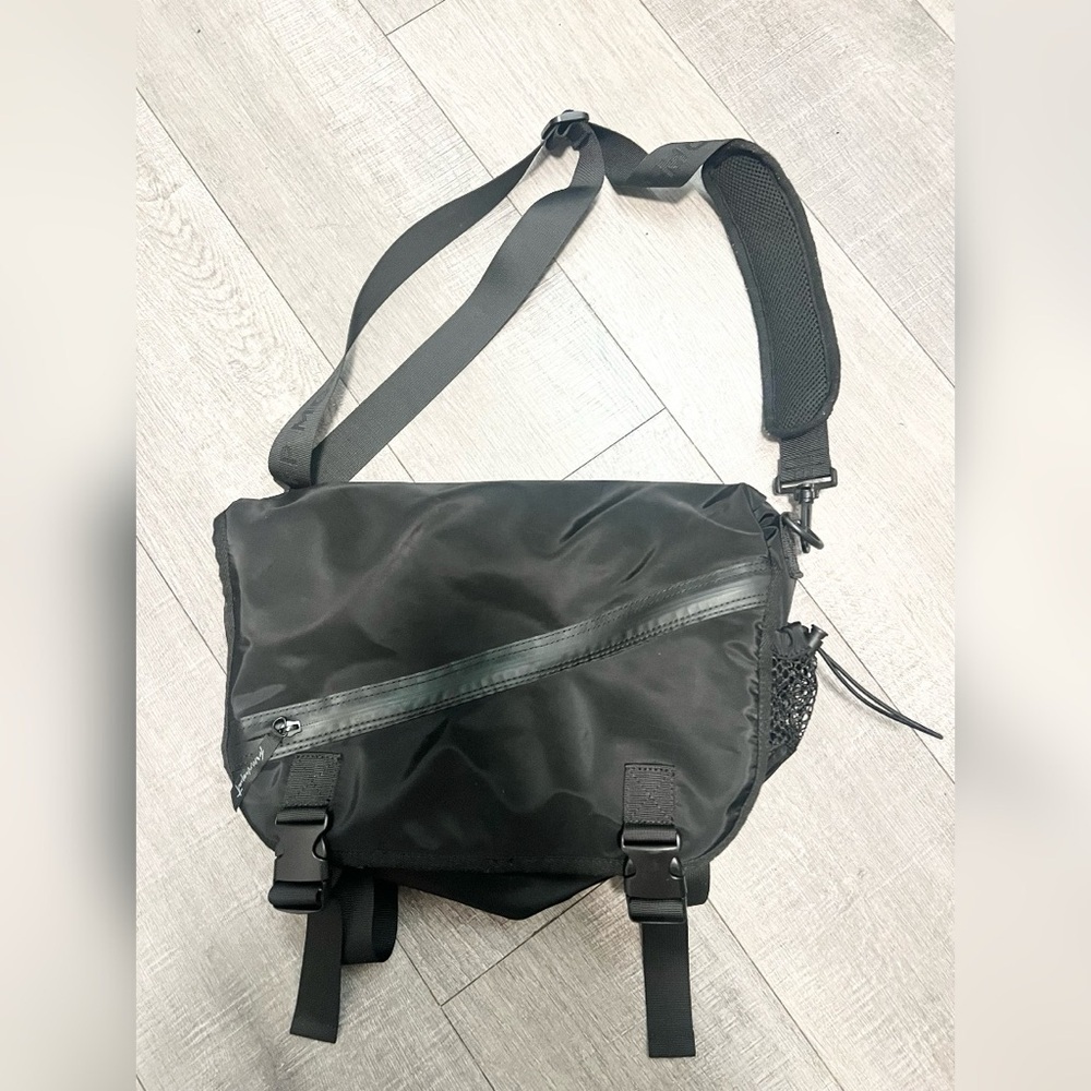 Free People Black Move With It Messenger Bag
